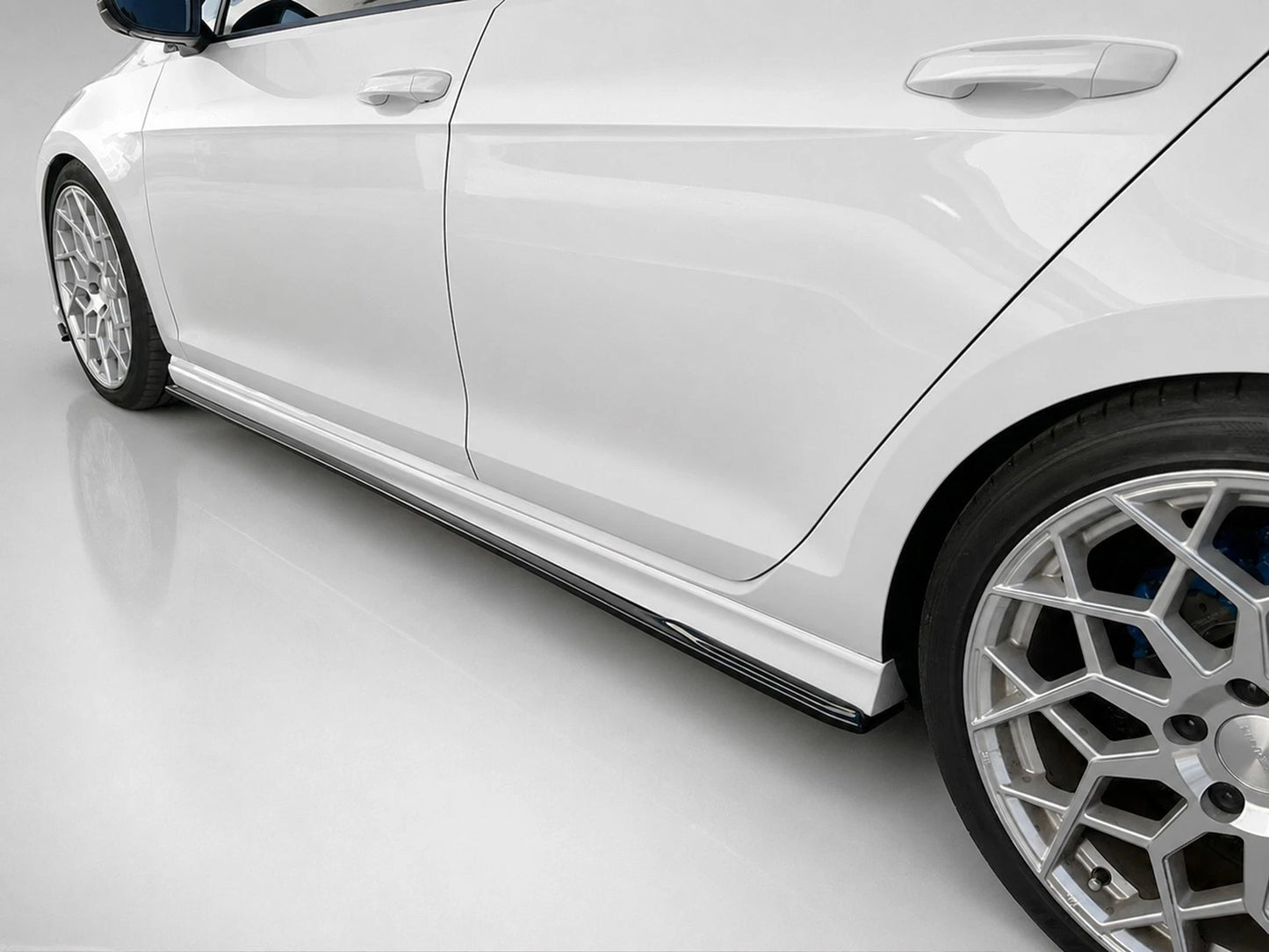 👉Minigonne Laterali Estensioni adatto per VW Golf MK7 R / R-Line Nero Lucido👈