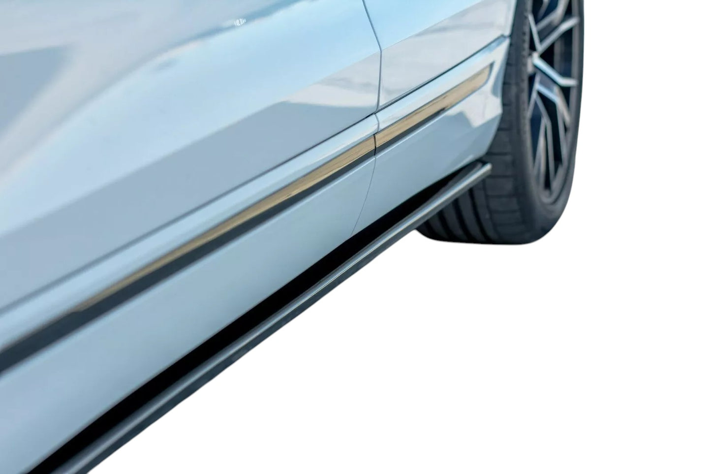 ✨MINIGONNE laterali design nero lucido ABS per Audi Q8 S Line 2018+✨