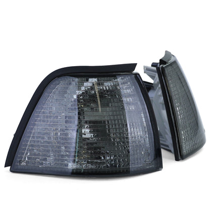 Coppia indicatori di direzione fumè neri adatti per BMW Serie 3 E36 Berlina Touring Compact 90-98