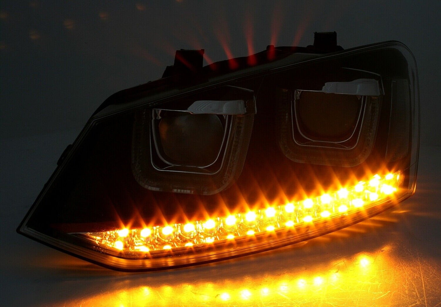 Set fari per VW Polo 6R / 6C con striscia rossa U-Tube LED