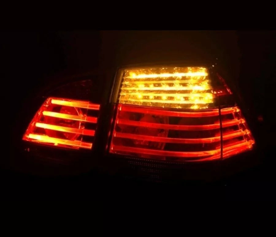 Fanali posteriori LED per BMW E61 Touring 2004-2007 rosso fumo set luci posteriori