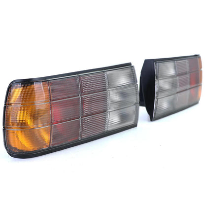 Coppia fanali posteriori Black Smoke adatta per BMW Serie 3 E30 Limo Cabrio Touring 87-94