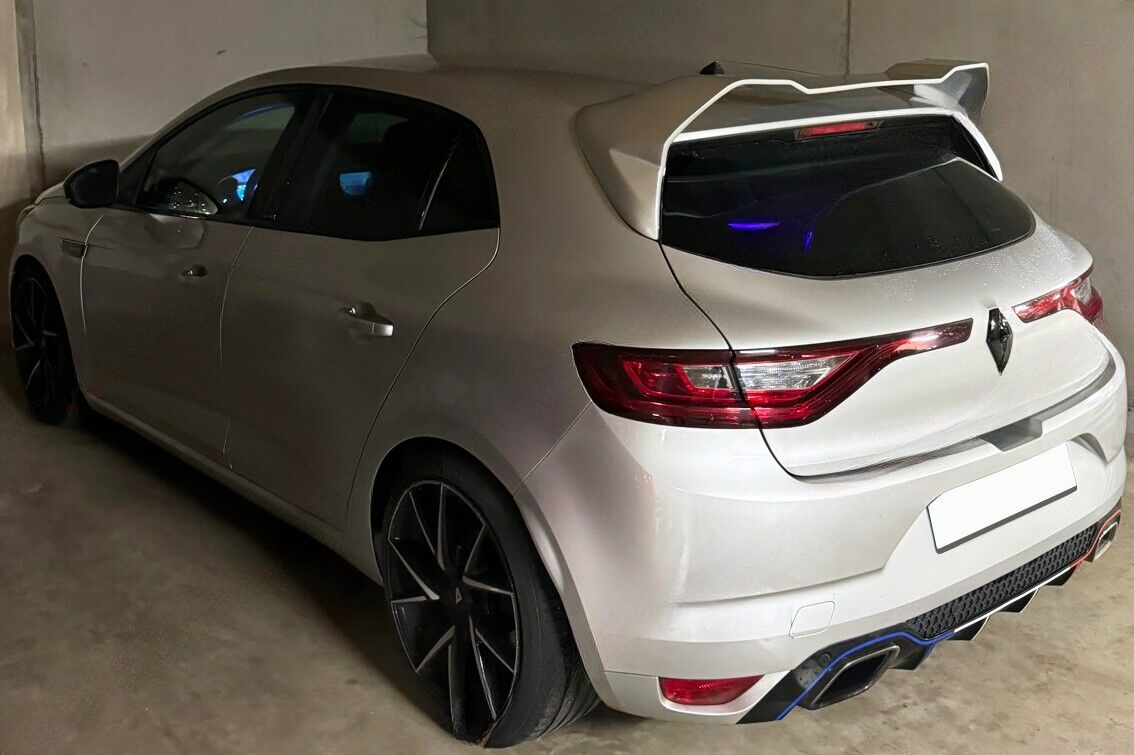 RS STYLE SPOILER FOR MEGANE 4 - ALL STANDARD SALOON MODELS 