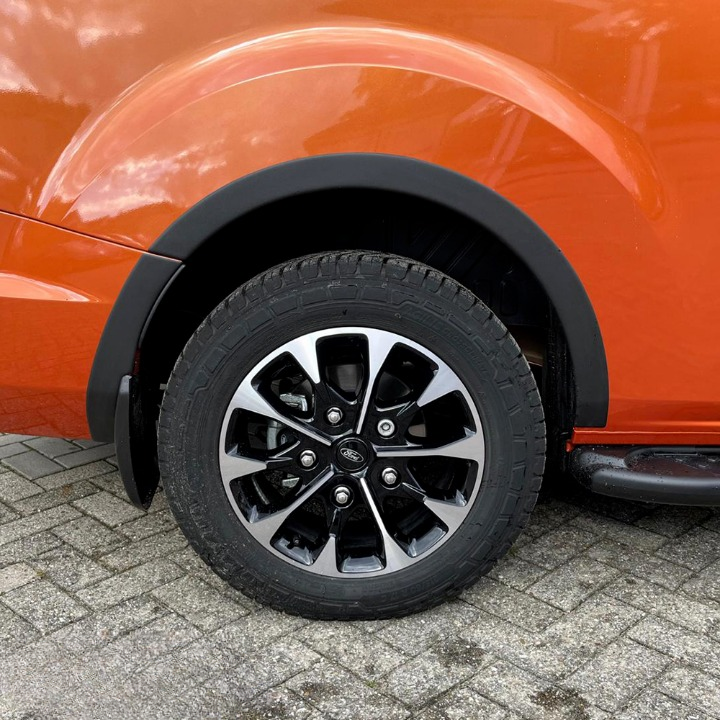 PARAFANGHI adatti per FORD Transit Custom 2018+