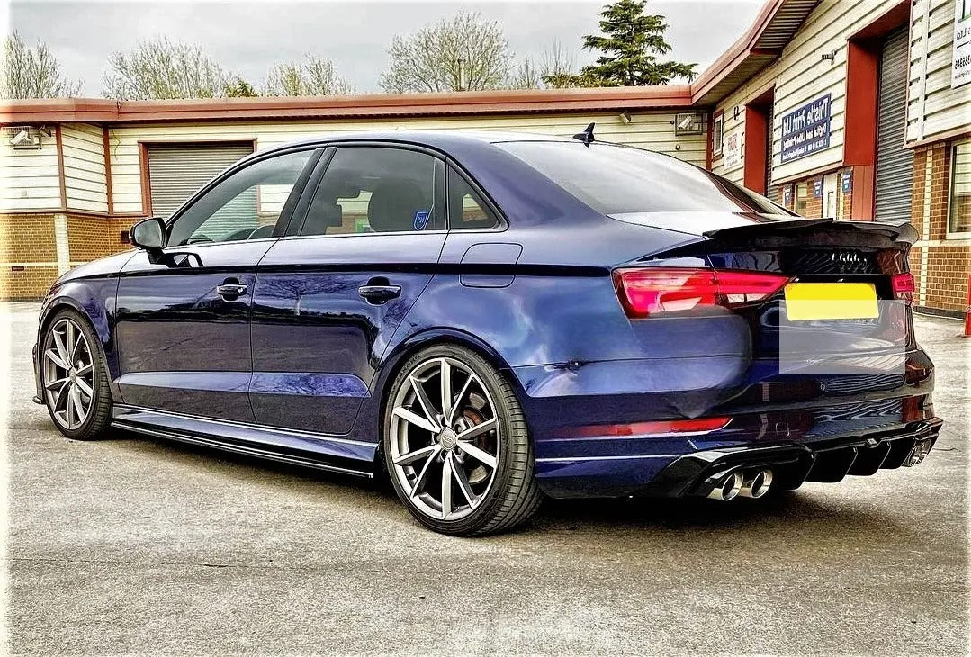 💙Spoiler Posteriore in Fibra di Carbonio adatto per Audi A3 S3 RS3 8V Berlina💙