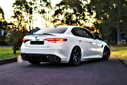 🤍Carbon Fiber Rear Spoiler Fit For Alfa Romeo Giulia 952 2015+