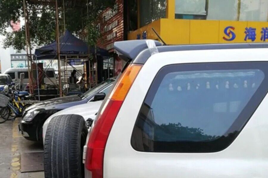 SPOILER adatto per HONDA CRV 2 2001-2006