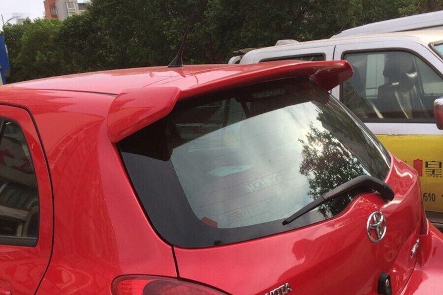 SPOILER suitable for TOYOTA YARIS 2 2005-2011
