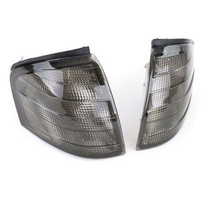 Coppia indicatori di direzione fumè neri aftermarket compatibile con Mercedes Classe C W202 93-00
