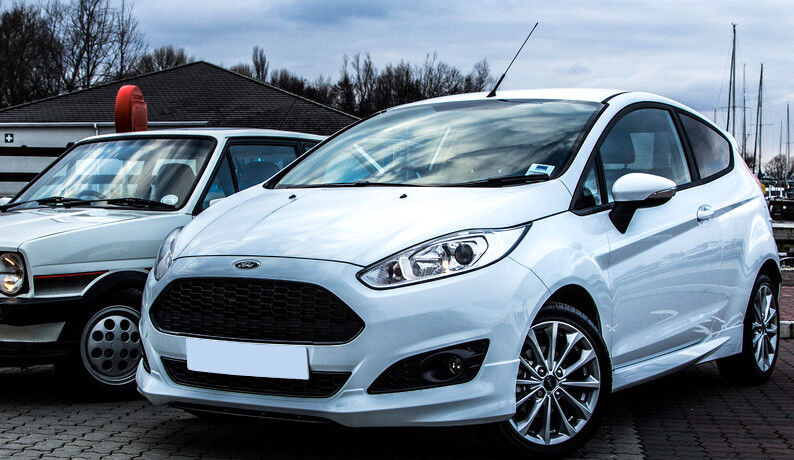 SPOILER ADATTO PER FORD FIESTA MK7 2013-2015 ZETEC S LOOK