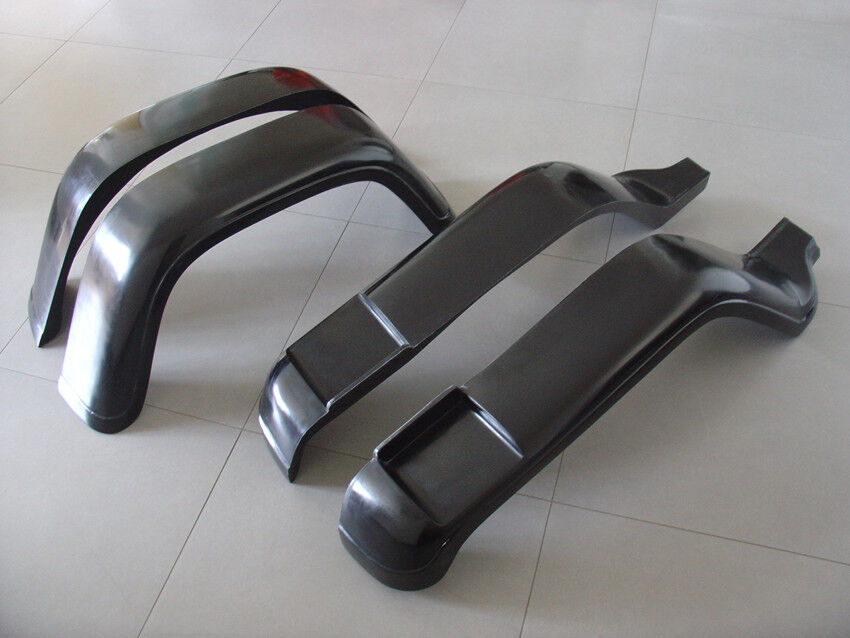 PARAFANGHI ADATTI PER JEEP WRANGLER YJ ( 1987 - 1996 )