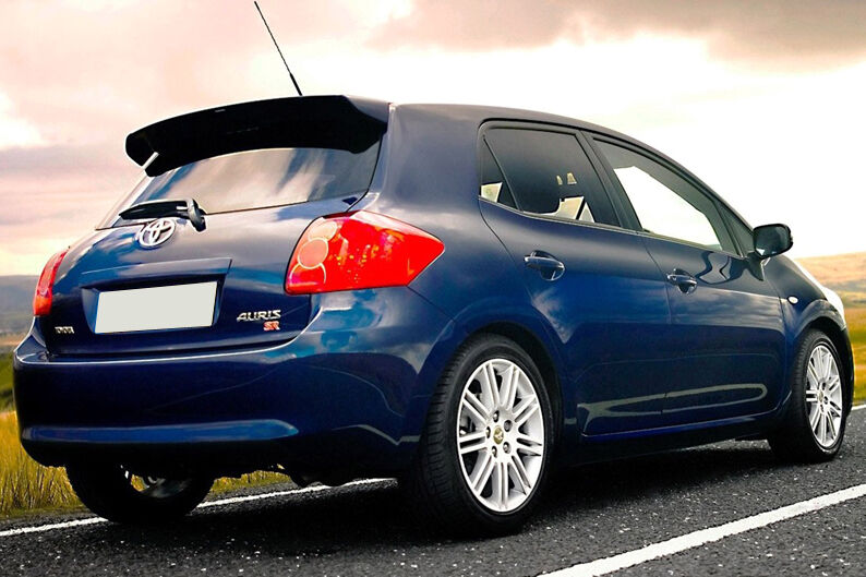 SPOILER adatto per TOYOTA AURIS (2006-2013)