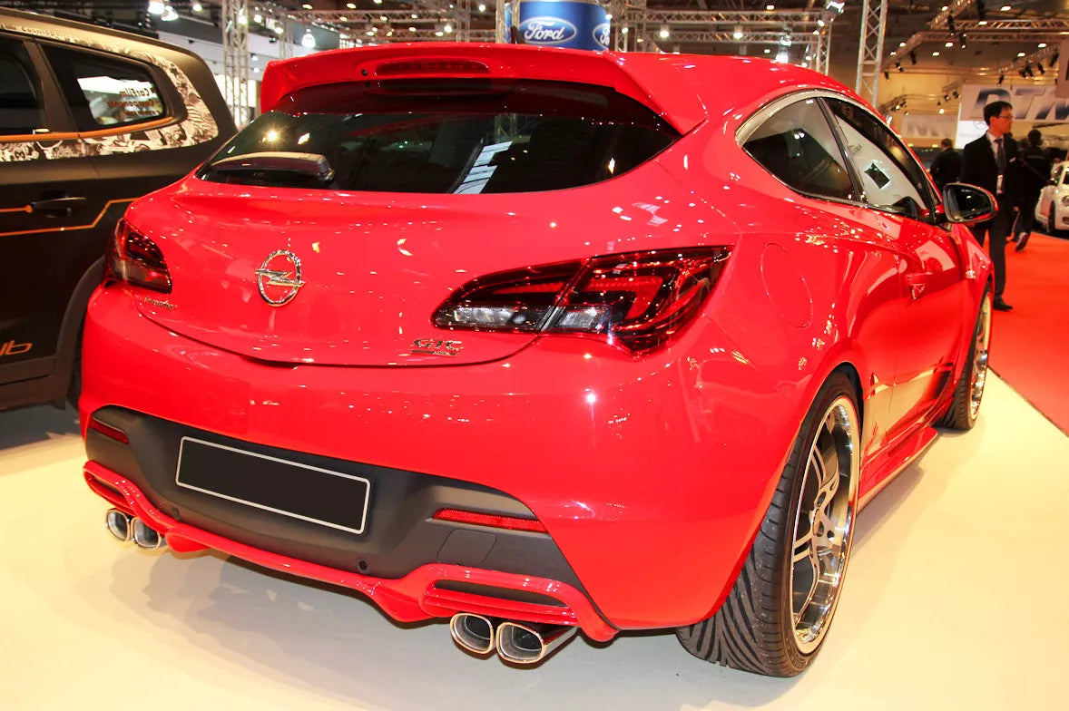 PARAURTI POSTERIORE ADATTO PER OPEL ASTRA J GTC