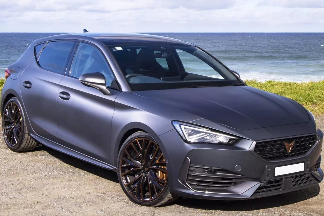 😍FALDONES LATERALES SEAT LEON 4 ( KL ) ESTILO CUPRA😍