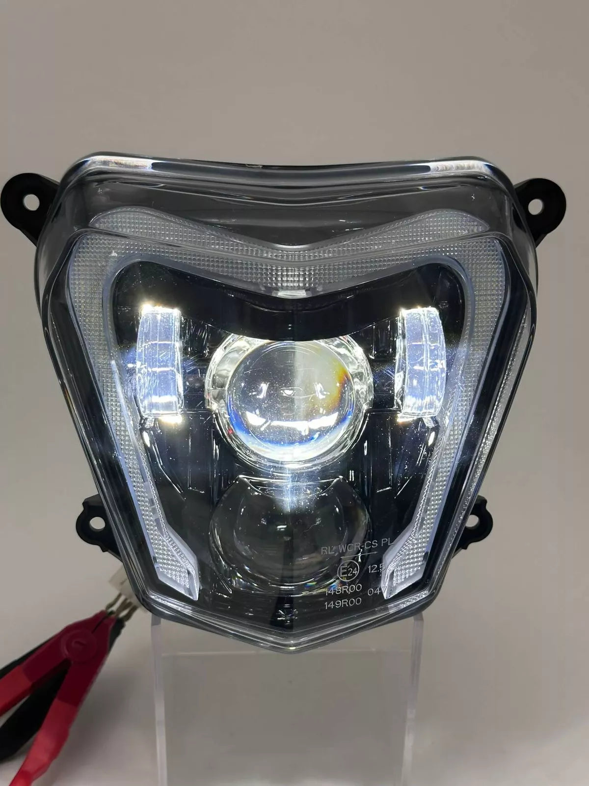 🔥Faro LED E24 DRL – KTM Duke 690 / 690R🔥