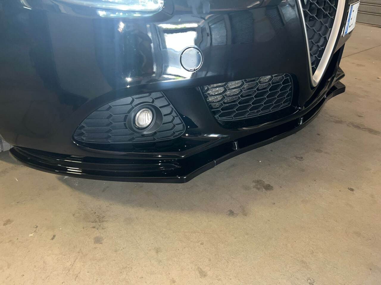 ART. 0059 SPLITTER  ALFA ROMEO NERO LUCIDO (GIULIETTA)
