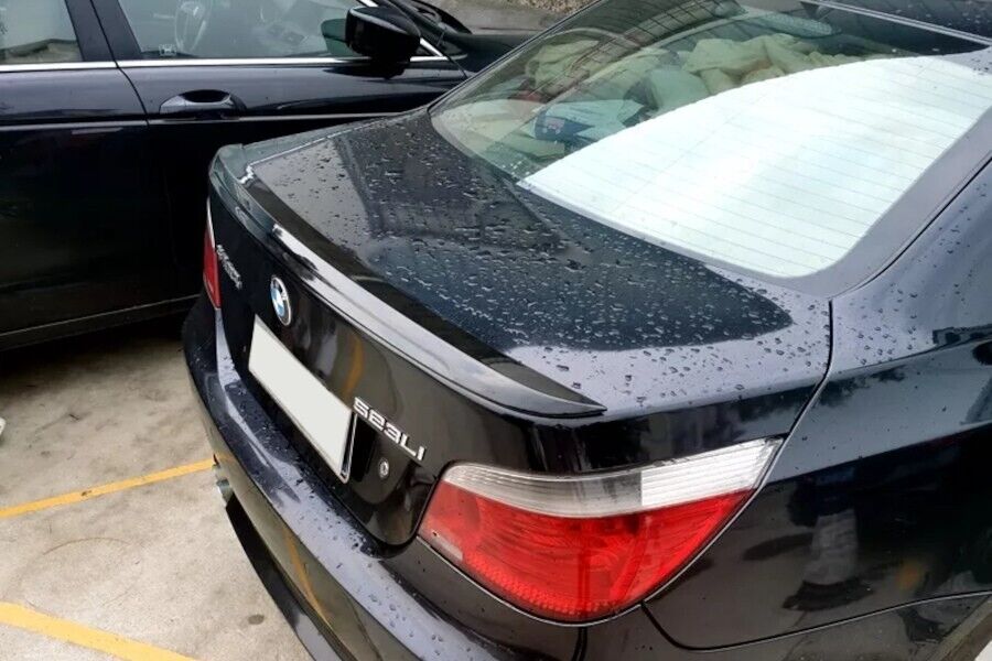 SPOILER adatto per BMW 5 E60 2003-2010
