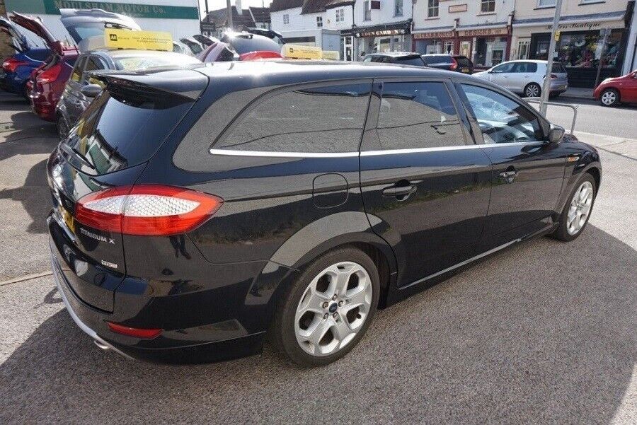 SPOILER adatto per FORD MONDEO MK4 KOMBI 2007-2014