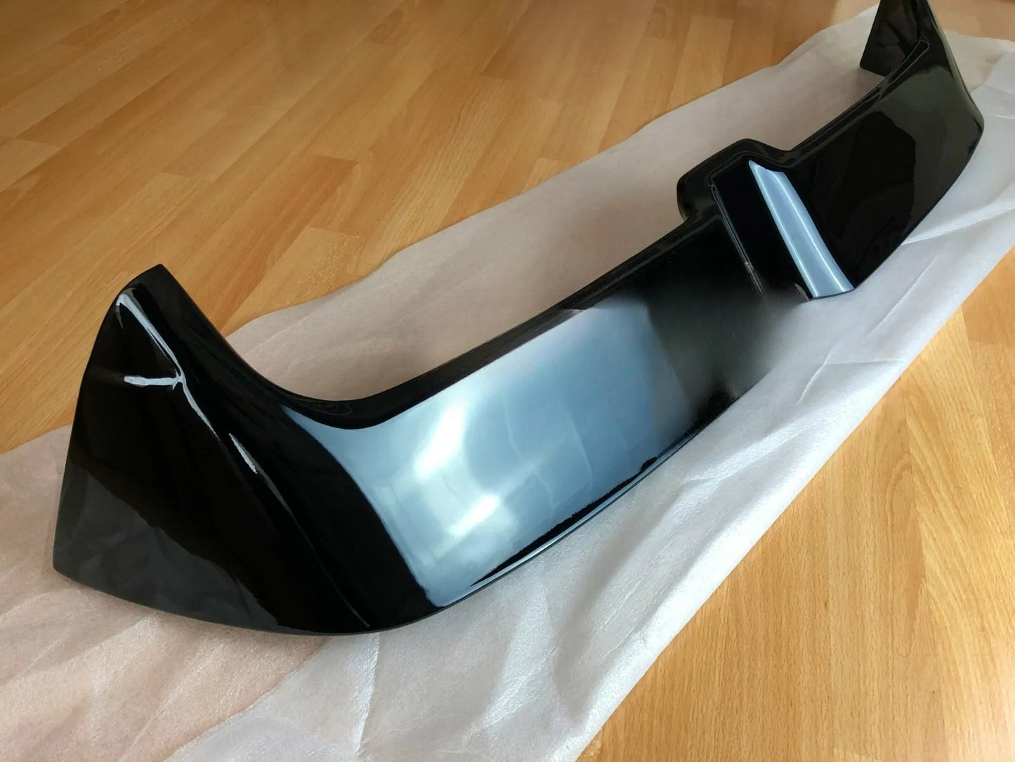 ⭐Glossy Black Rear Spoiler Suitable for VW Golf R⭐