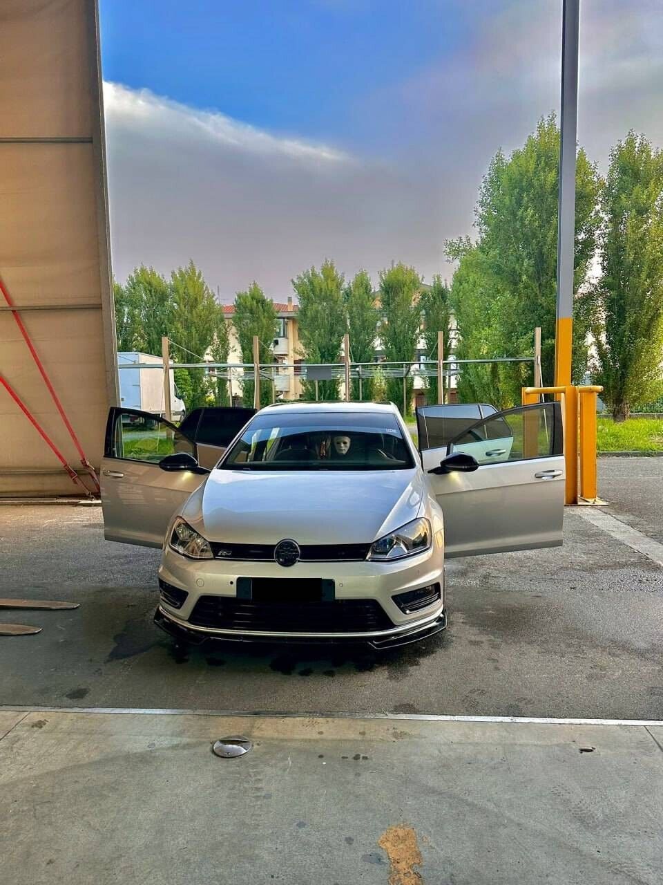 SPLITTER SUITABLE FOR GOLF 7 - 7.5 2012-2019 GLOSSY BLACK LOOK TOP SPORTY DESIGN 