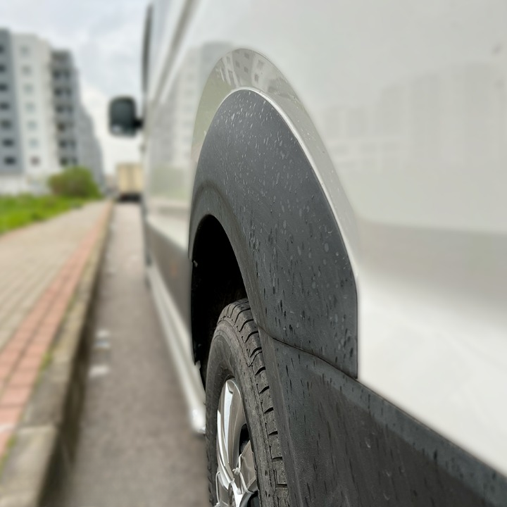 PARAFANGHI adatto per VW Crafter 2017+