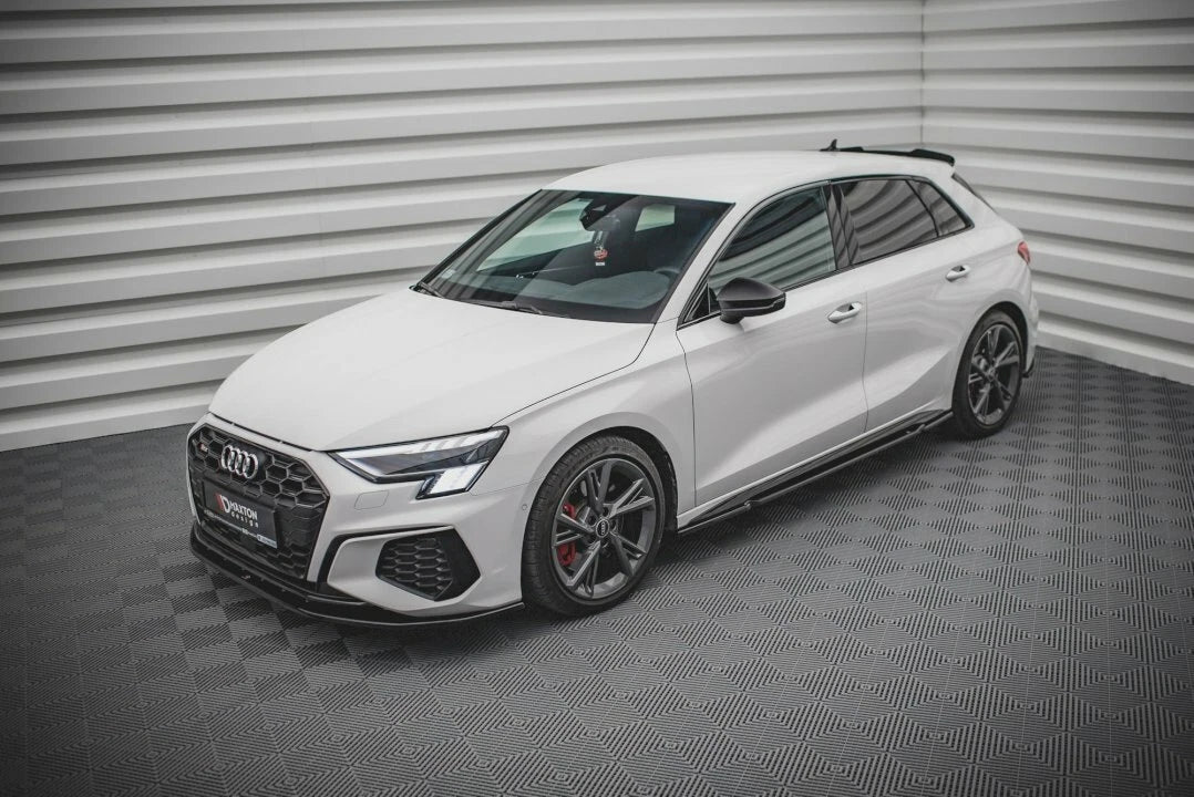 💕ART.2227   Sotto minigonne  adatto per  Audi S3 / A3 S Line 8Y  nero lucido 💕