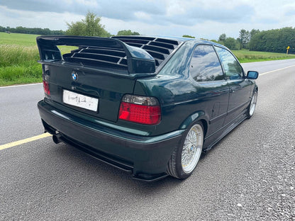 💫Paraurti Posteriore Nero Lucido con Splitter in ABS per BMW E36 (1993–2000)💫