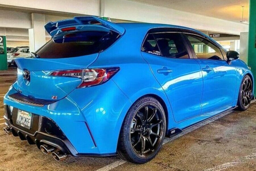 SPOILER adatto per Toyota Corolla 2018+