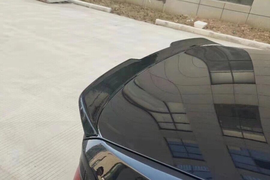 SPOILER adatto per BMW 5 G30 G38 2017+