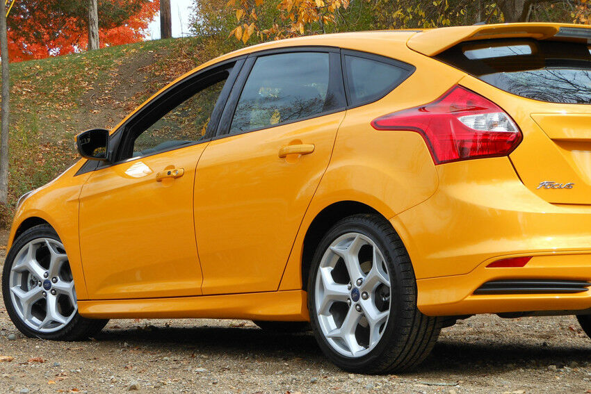 🔥0255 FORD FOCUS III 2011-2018 MINIGONNE LATERALI ABS LOOK ST SOTTO PORTA🔥