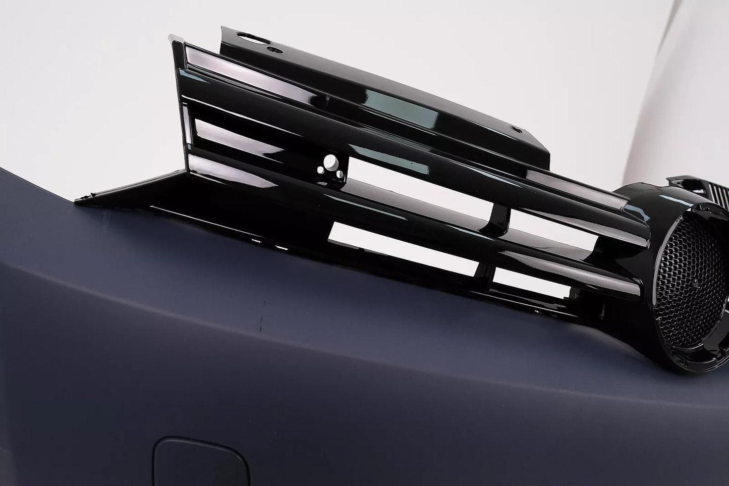 Bodykit for VW Golf 6 08-13 R20 Look Grille Side Skirts DRL LED Bumper 