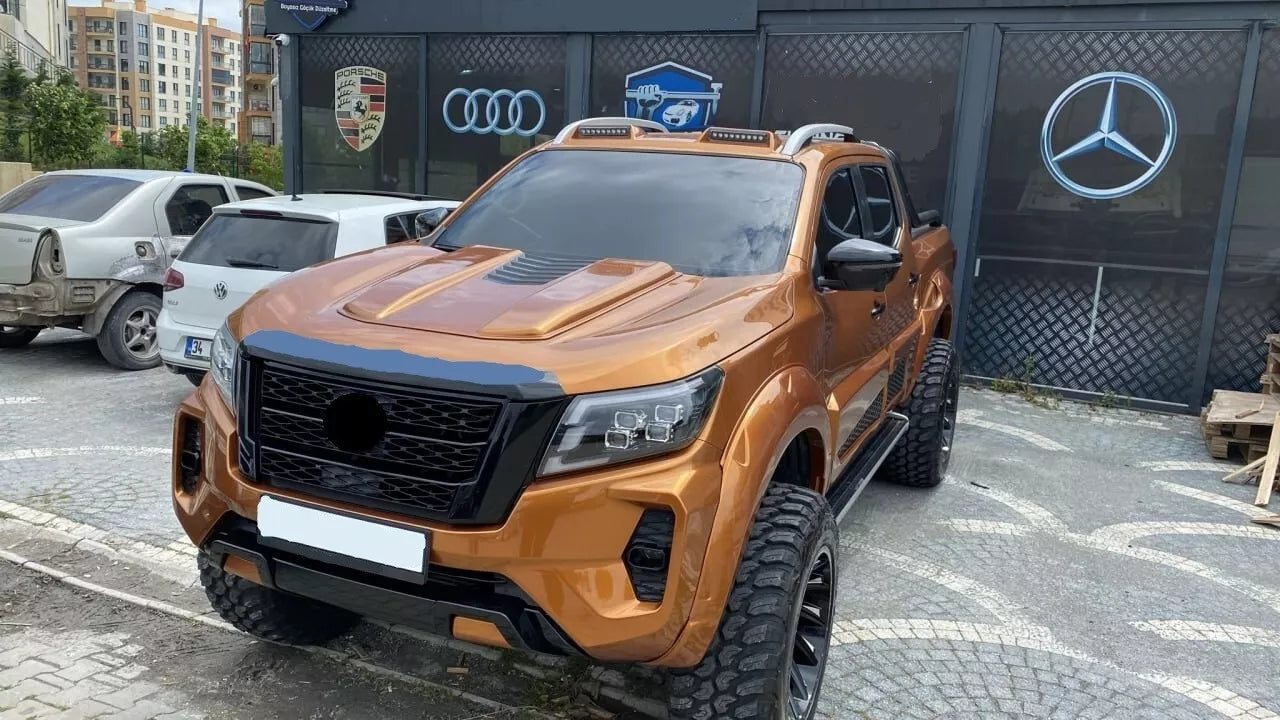 PRESA D'ARIA SUL COFANO ADATTA PER NISSAN NAVARA NUOVO MODELLO NP300 2015+