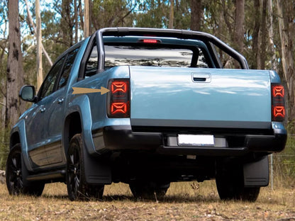 ⭐Fanali posteriori Full LED per VW Amarok 10-20 luce di rotazione dinamica ⭐