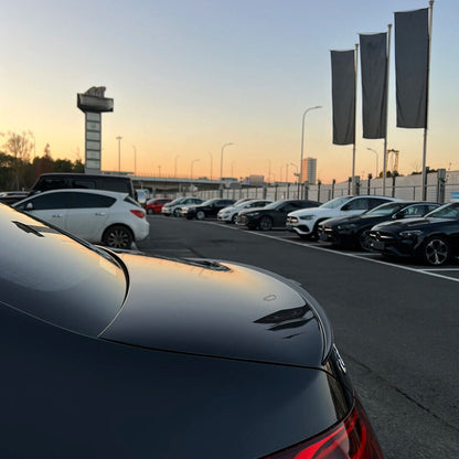 Spoiler posteriore  adatto per Mercedes Benz Classe C berlina nero