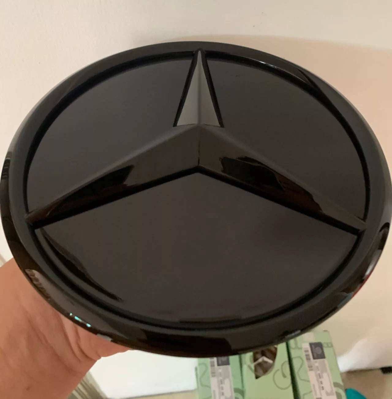 SUPORTTO LOGO NERO ADATTO PER MERCEDES