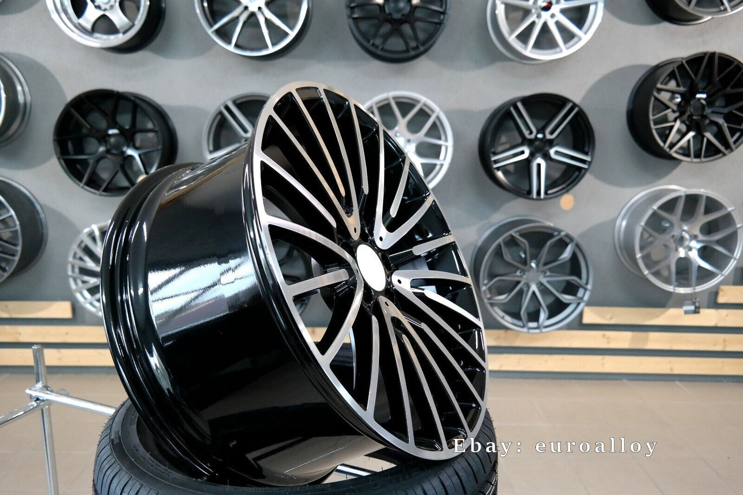 Nuovo 22 inch 5x112 Stile AMG Multi Raggi Nero Ruote per Mercedes E S Classe
