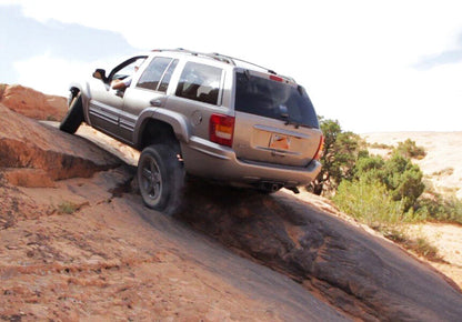 Parafanghi ADATTO PER JEEP GRAND CHEROKEE (1998-2004)