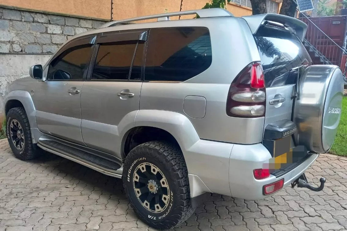 🔥SPOILER ADATTO PER TOYOTA LAND CRUISER J12 120 125 ( 2002-2010 ) 🔥
