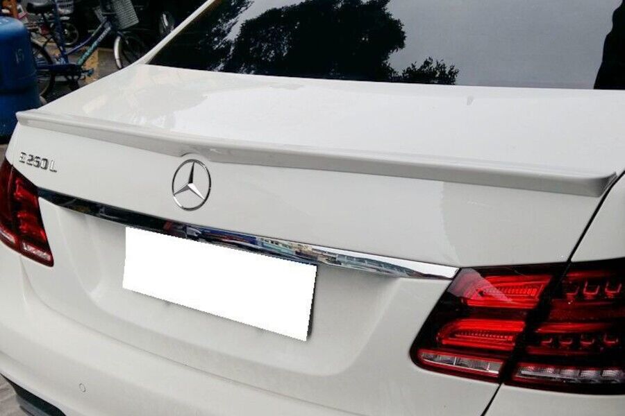 SPOILER adatto per Mercedes E class W212 2009-2016 Sedan