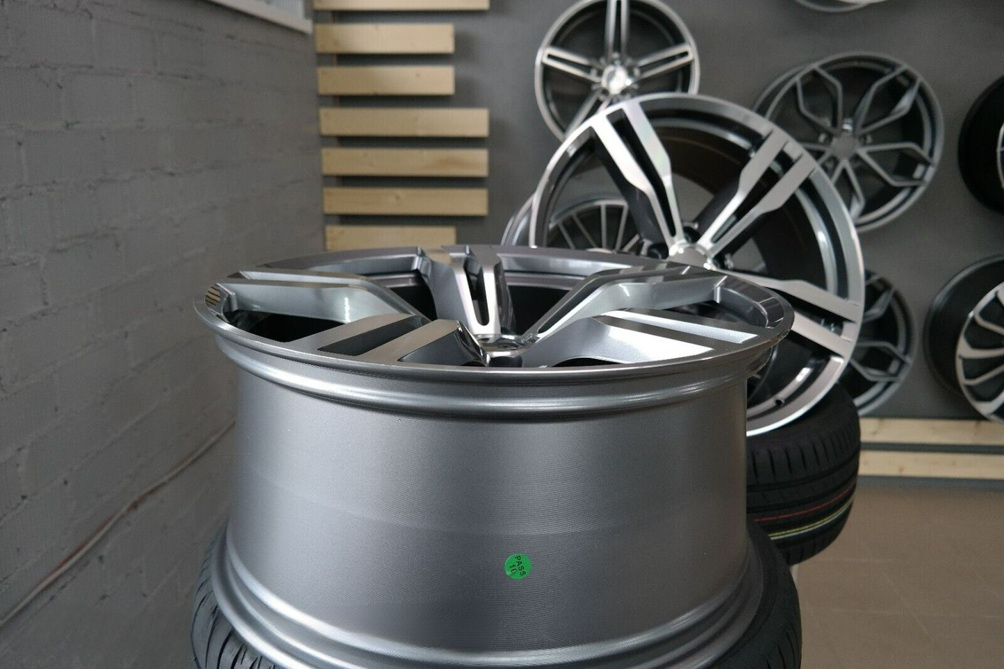 ADATTO per per BMW G30 G20 G22 CERCHI IN LEGA 4x 20 inch 648M Stile 5x112 Grigio