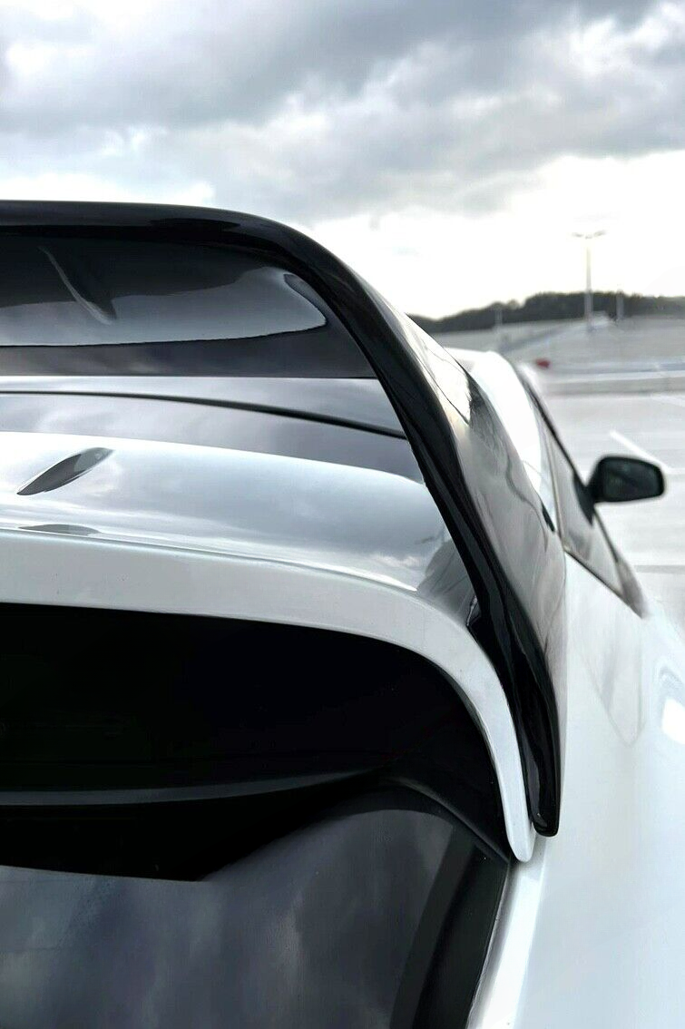 SPOILER STILE COPPA PER RENAULT MEGANE 3 RS - PER MODELLO RESTYLED