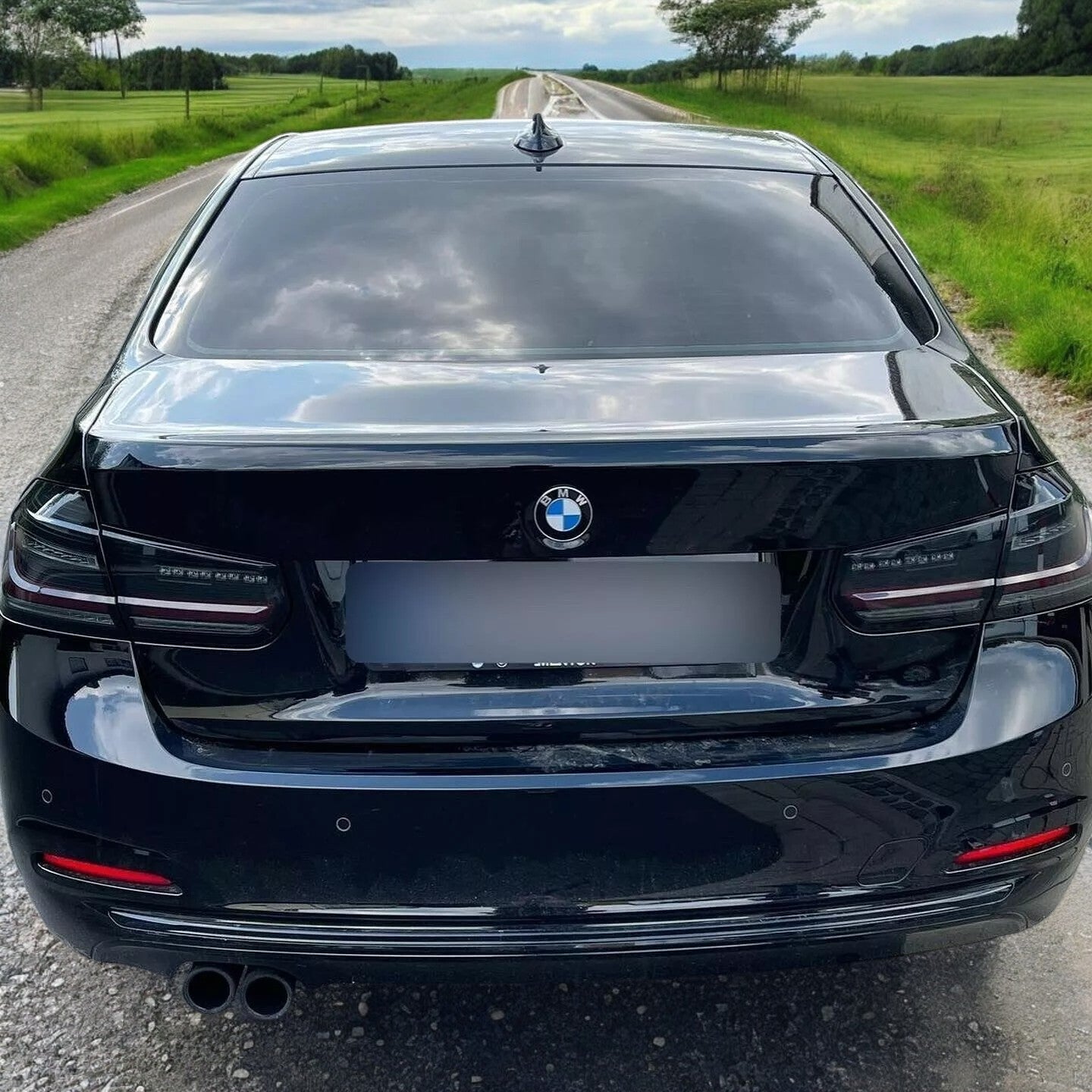 Luci posteriori LED nere per BMW F30 luci posteriori frecce di marcia