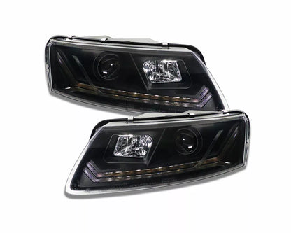 Fari allo xeno per AUDI A6 4F 04-08 LED Luce diurna Frecce Dinamiche