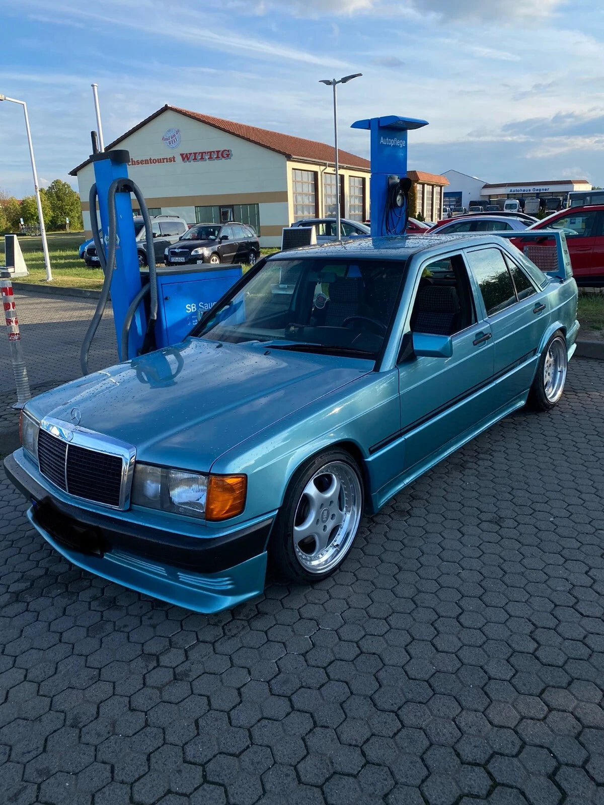 💫Minigonne Laterali Stile AMG per Mercedes 190 (W201) – Kit Sportivo💫