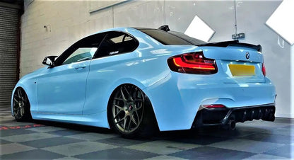 Spoiler posteriore nero lucido adatto per BMW Serie 2 M2 F22 F87