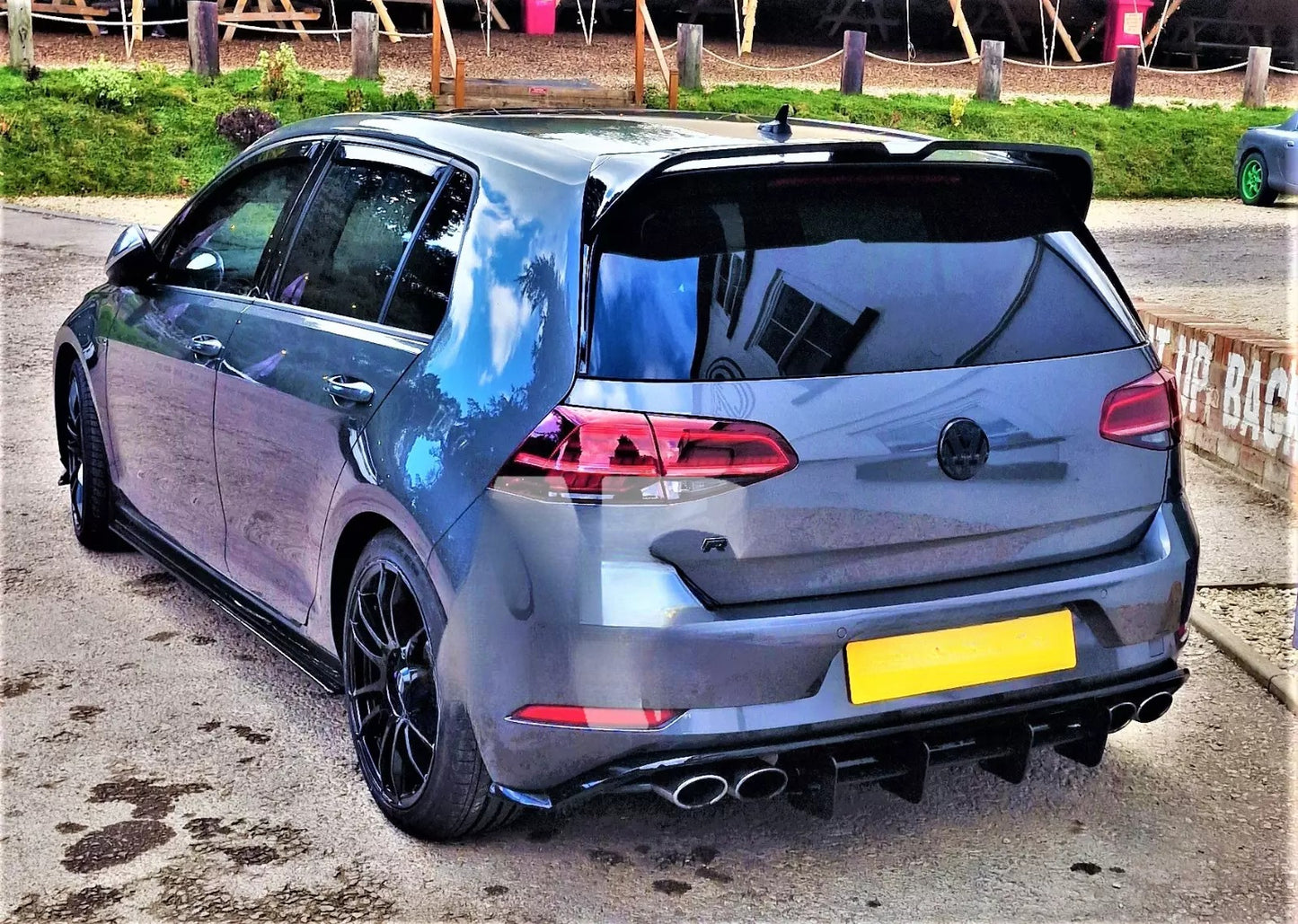 😎KIT Diffusore adatto per VW Golf R MK7.5 2016-2020😎