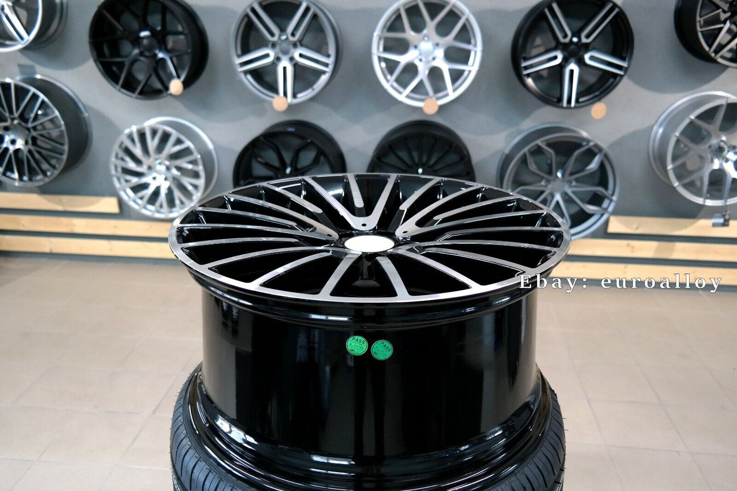 Nuovo 22 inch 5x112 Stile AMG Multi Raggi Nero Ruote per Mercedes E S Classe