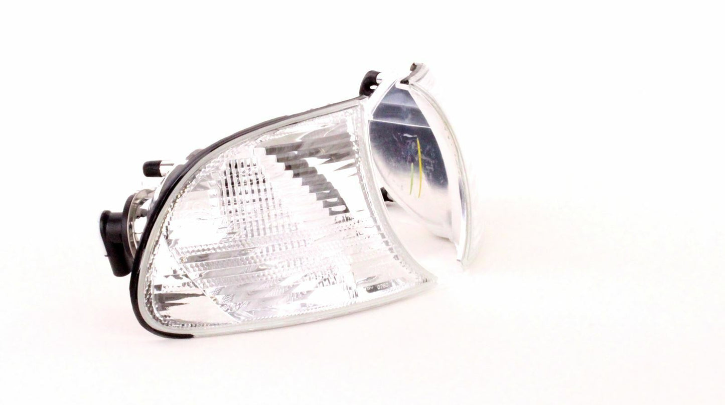 Pair of aftermarket suitable indicators compatible with BMW 3 Series Coupe Cabrio E46 01-03 