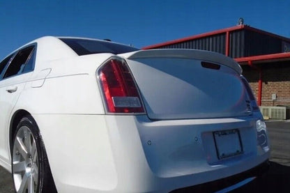 SPOILER adatto per Chrysler 300C II 2011–23