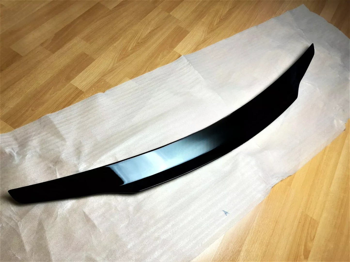 ✨Glossy Black Rear Spoiler Suitable For Mercedes E-Class W212✨